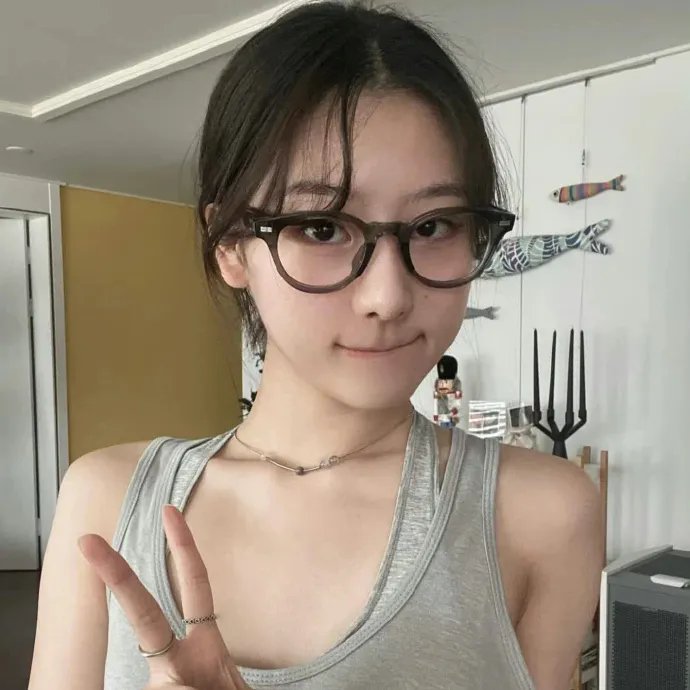 女记者的日记